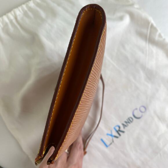 Repair Required: Louis Vuitton EPI Pochette Cognac Brown Shoulder Bag Clutch - Picture 11 of 14